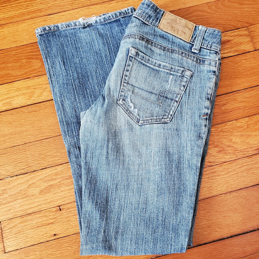 American Eagle jeans size 4